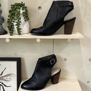 SEYCHELLES Caravan Open Back Booties SZ 8 Black Leather Buckle Detail Ankle Boot